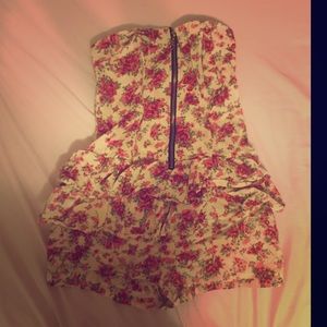 Floral sleeves romper, size medium.